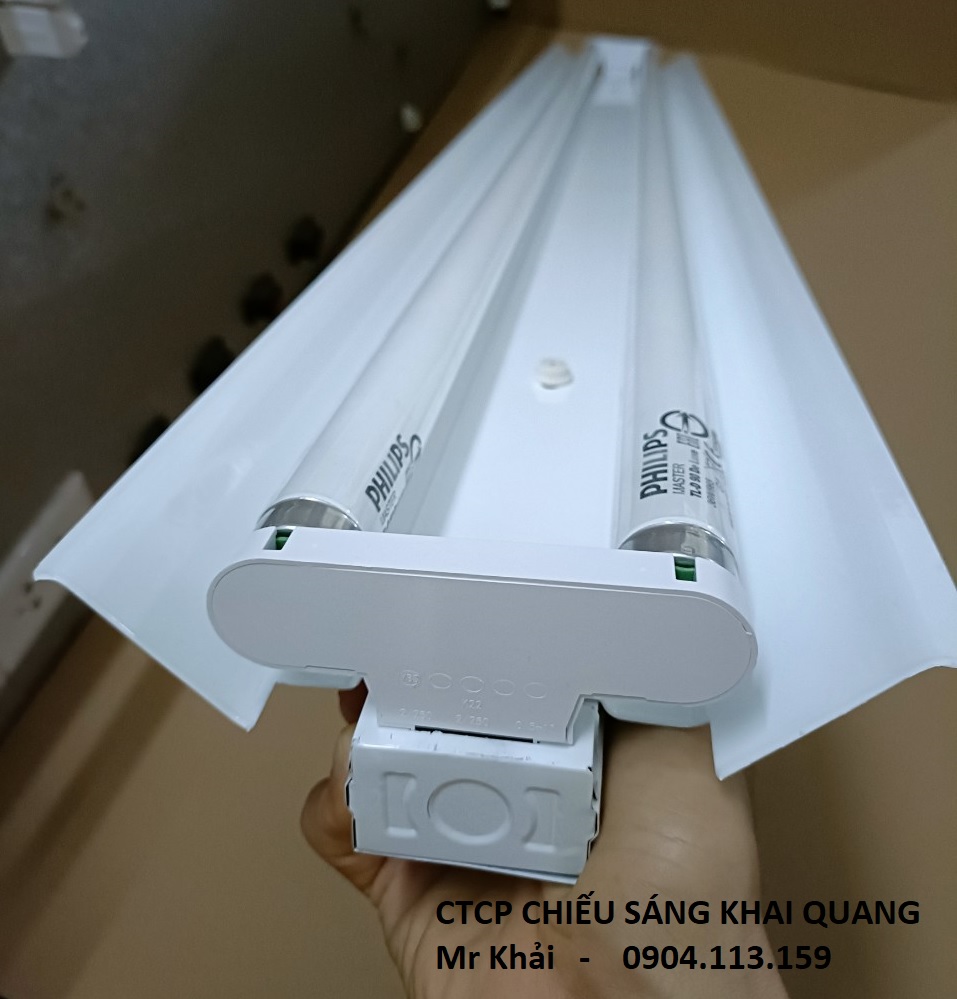 (SALE) Bộ đèn so màu D65 2x36W Philips sơn trắng tĩnh điện