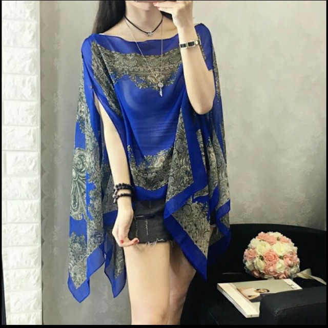 Khăn choàng đi biển- áo choàng voan.