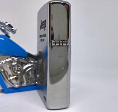 Bật lửa Zippo Xe jeep antique khắc 3 mặt
