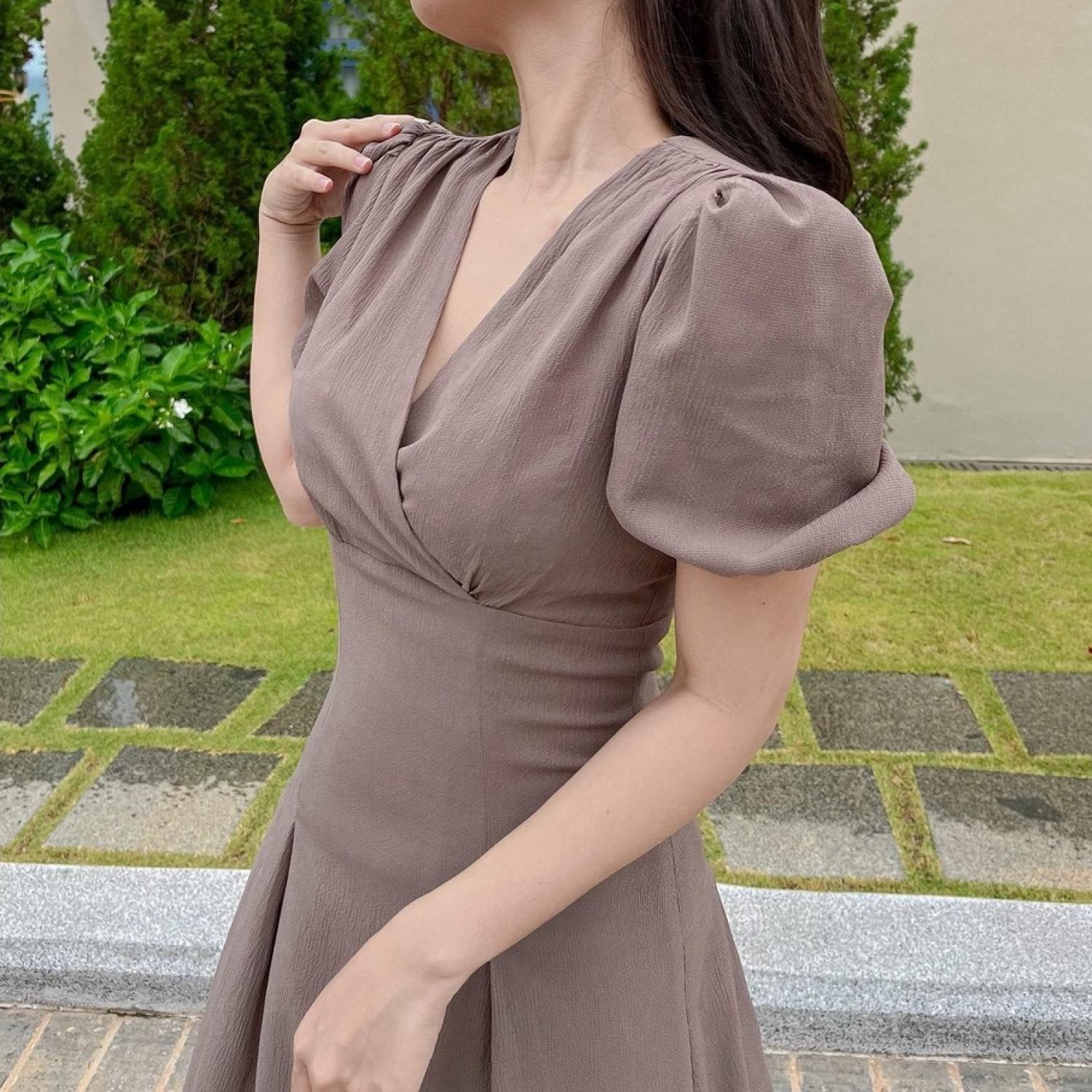 Đầm LUIA - Đầm dài chỗ V xếp li eo
