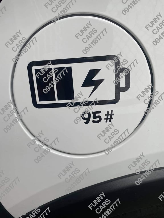 Tem dán nắp bình xăng ô tô - pin 95