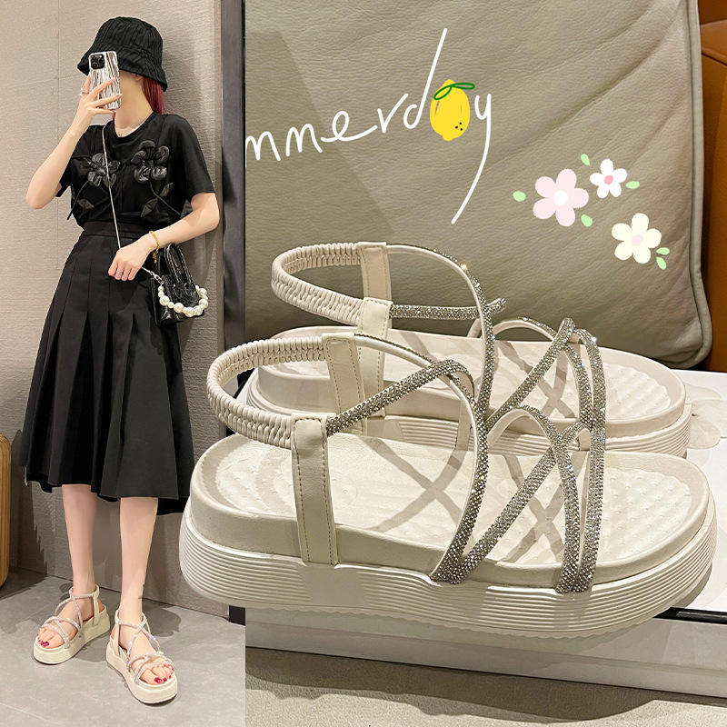 Dép Sandan Nữ Quai Đan Chéo Sang Chảnh (fom to lùi 1 size)