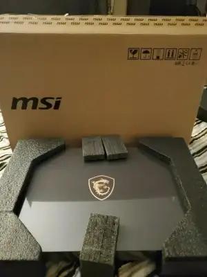 Brand New MSI GS75 Stealth 9SG-1074US 17.3