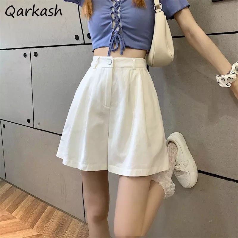 Quần Short Lửng Ống Rộng Cạp Cao.