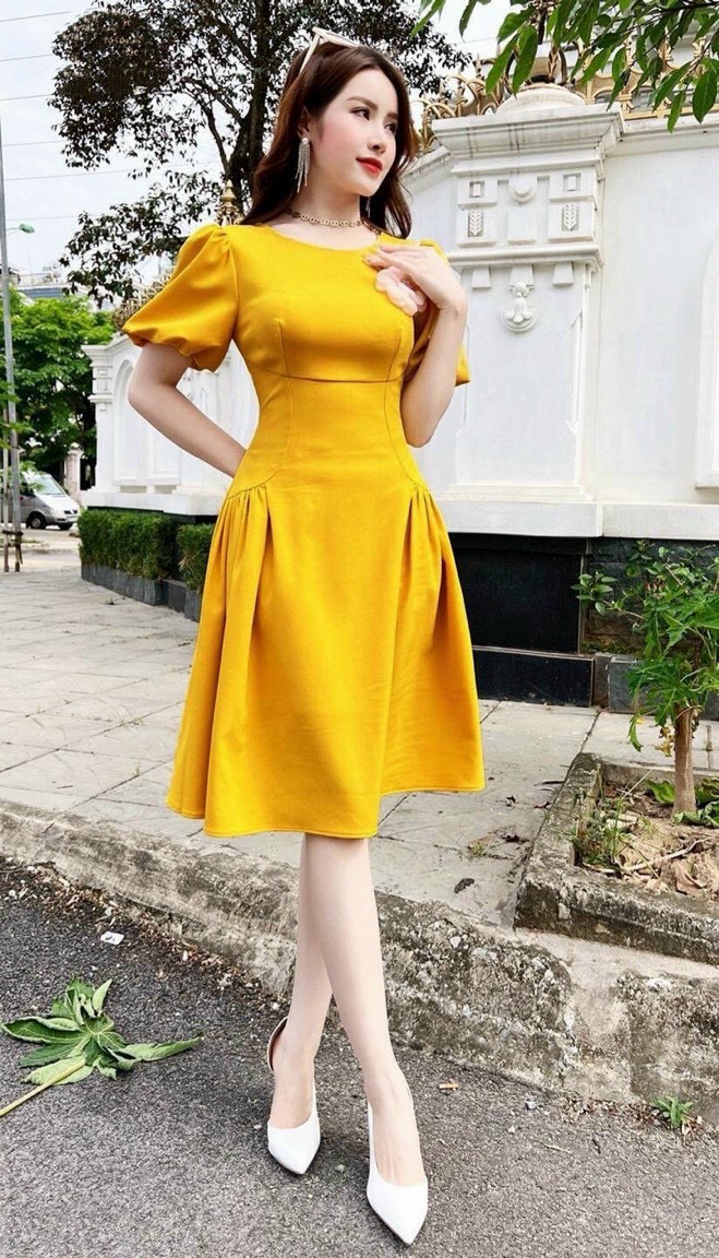 FreeshipMAX[ HCM] ĐẦM XÒE VÀNG TAY PHỒNG PHỐI HOA