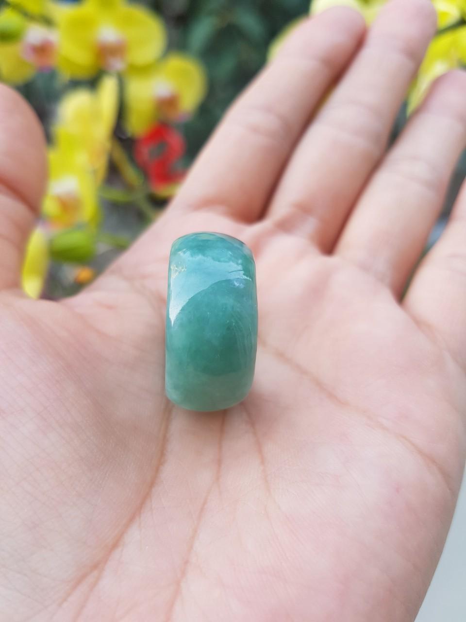 Nhẫn cẩm thạch thiên nhiên size 18mm