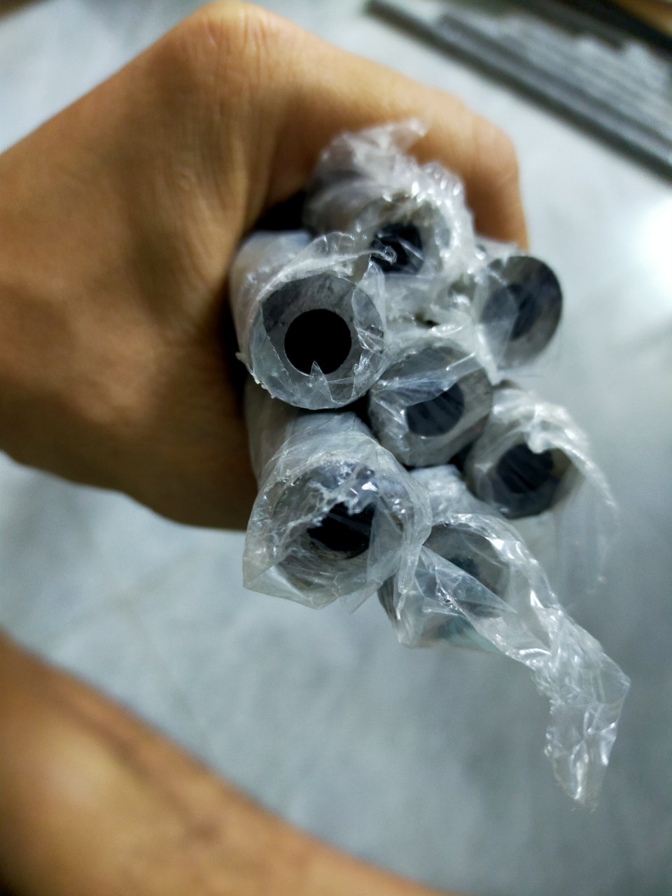 trục con lăn thép trắng lỗ 8.05mm phi 16 (anh em bấm vô chọn độ dài muốn mua nhé)