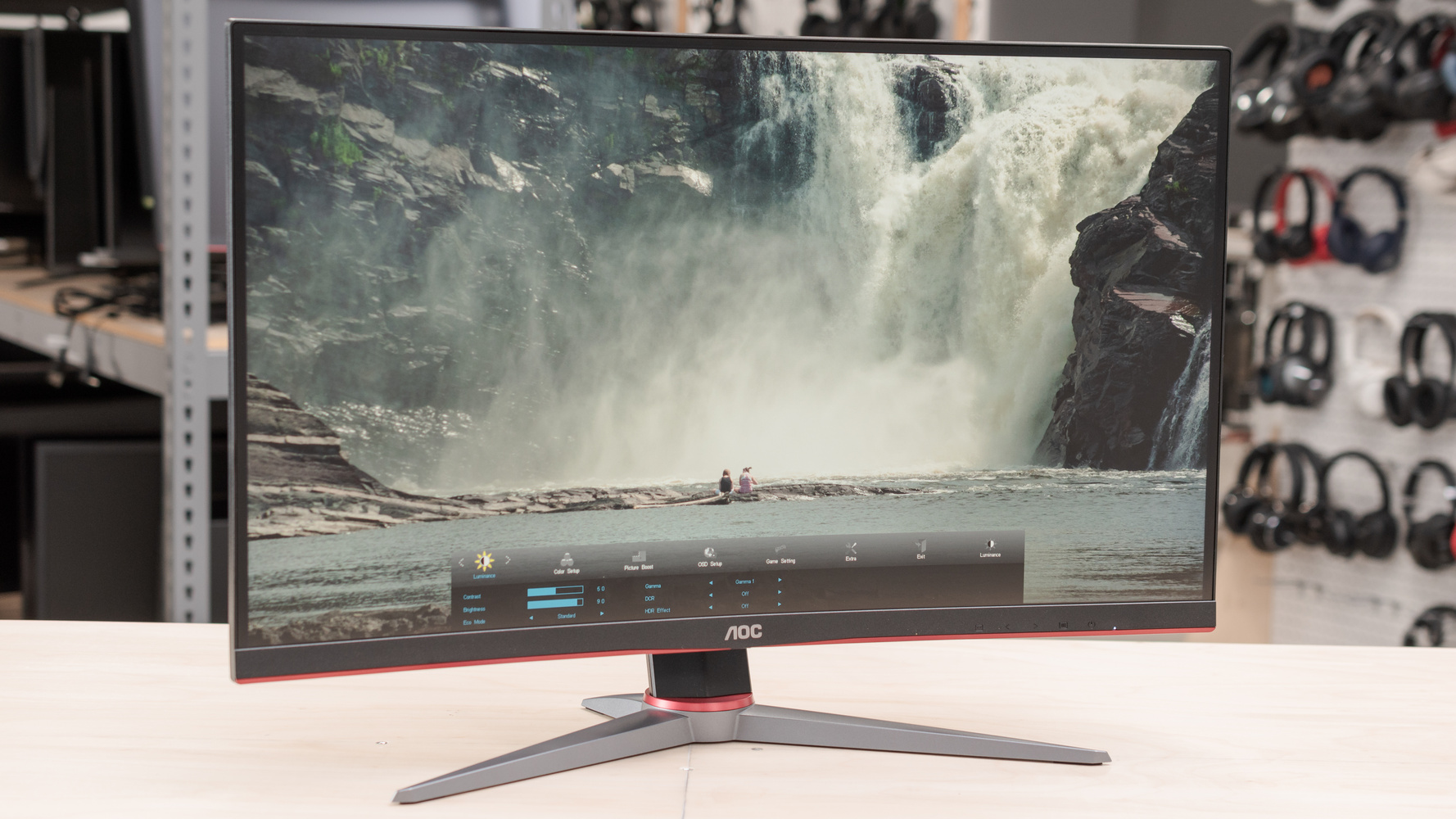 MÀN HÌNH GAMING AOC CQ27G2/74 (27INCH/QHD/VA/144HZ/1MS/CONG)
