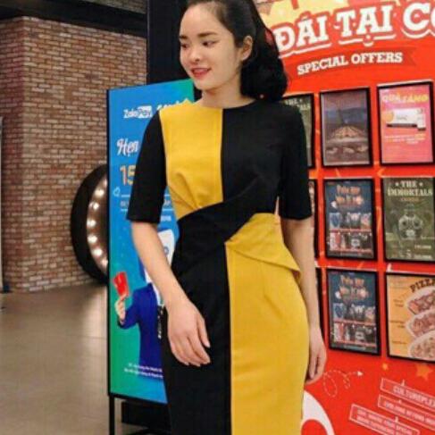 đầm ôm body phối màu