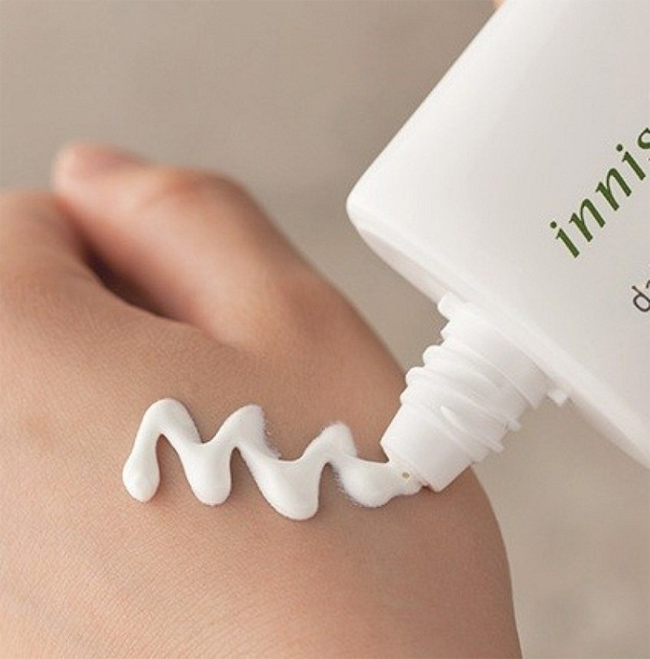 Kem chống nắng Innisfree Daily Mild Sunscreen 50ml
