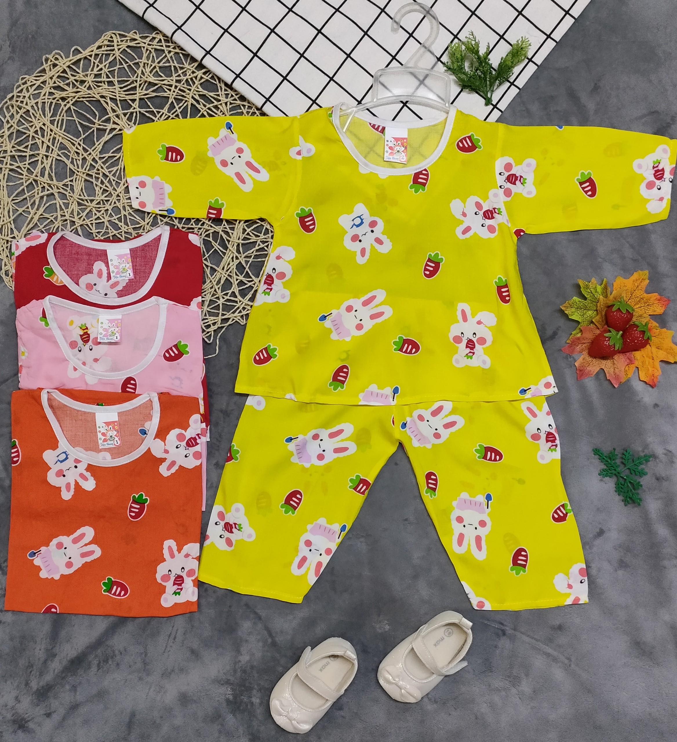 bộ tole tay dài bé gái (6-16kg) ( Giao màu ngẫu nhiên)