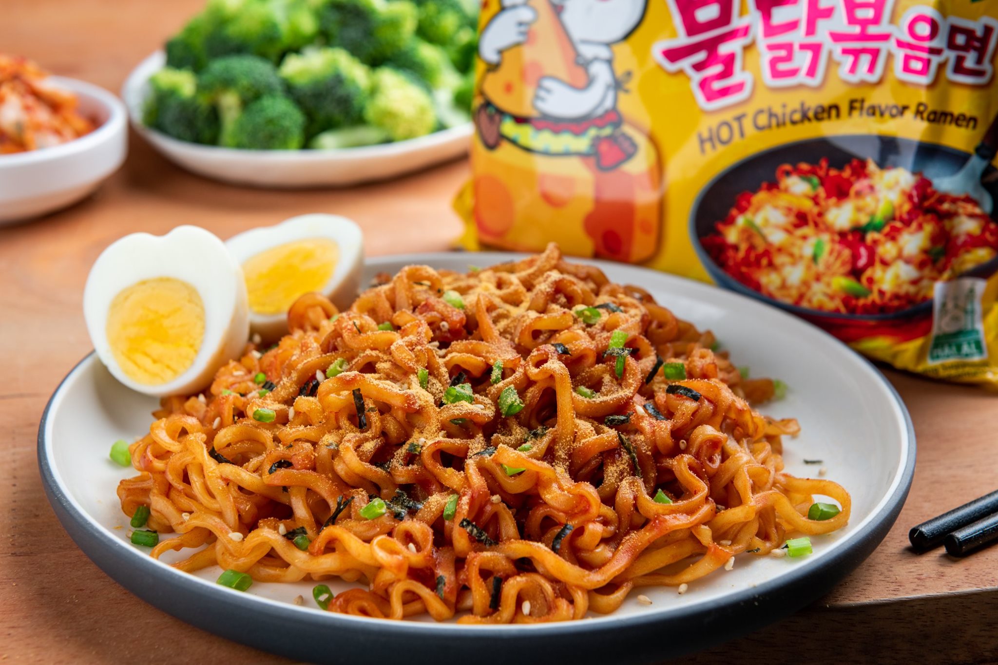 Mì Gà Cay Phô Mai Samyang 140g