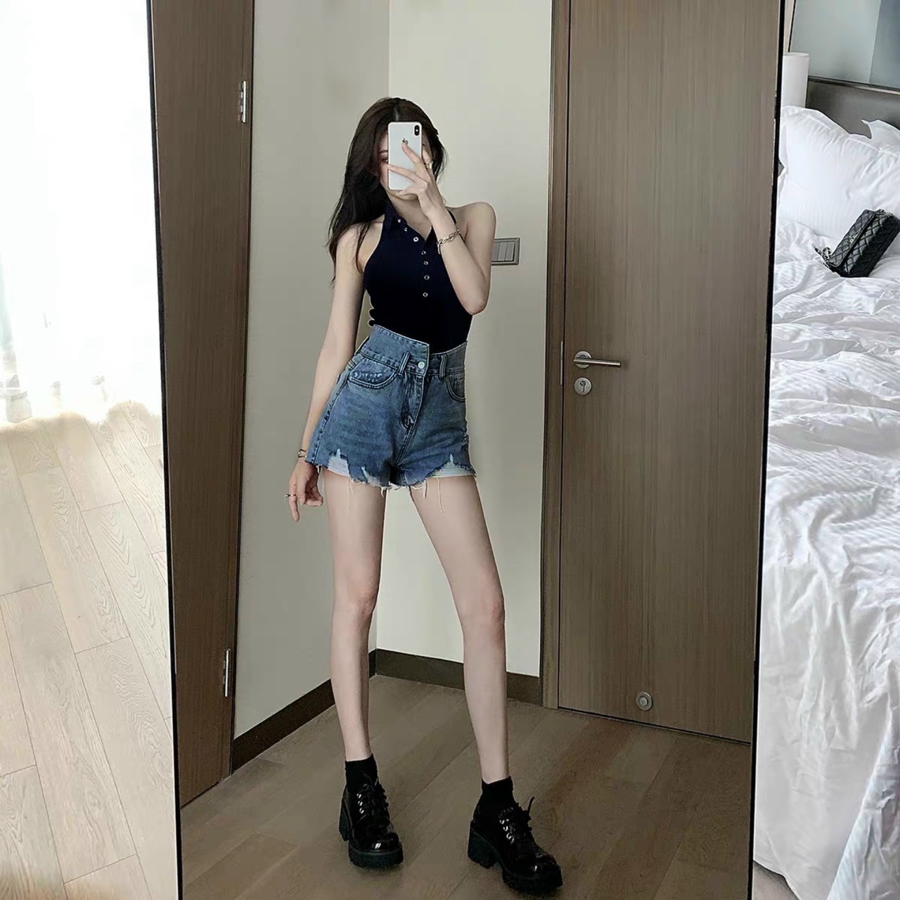 [HCM]Quần Short Jean Nữ Kiểu Lưng Lệch Rách Xước Siêu ChấtLưng Siêu Cao Chất Vải Bao dày Dặn-JT