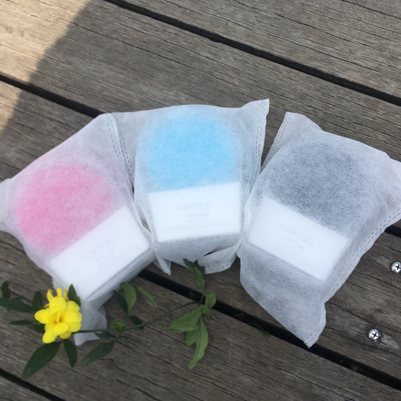 Máy rửa mặt Forever Lina mini