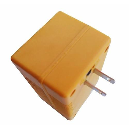 Biến áp 100W đổi nguồn 220V ra 110V Revolve TH-1011
