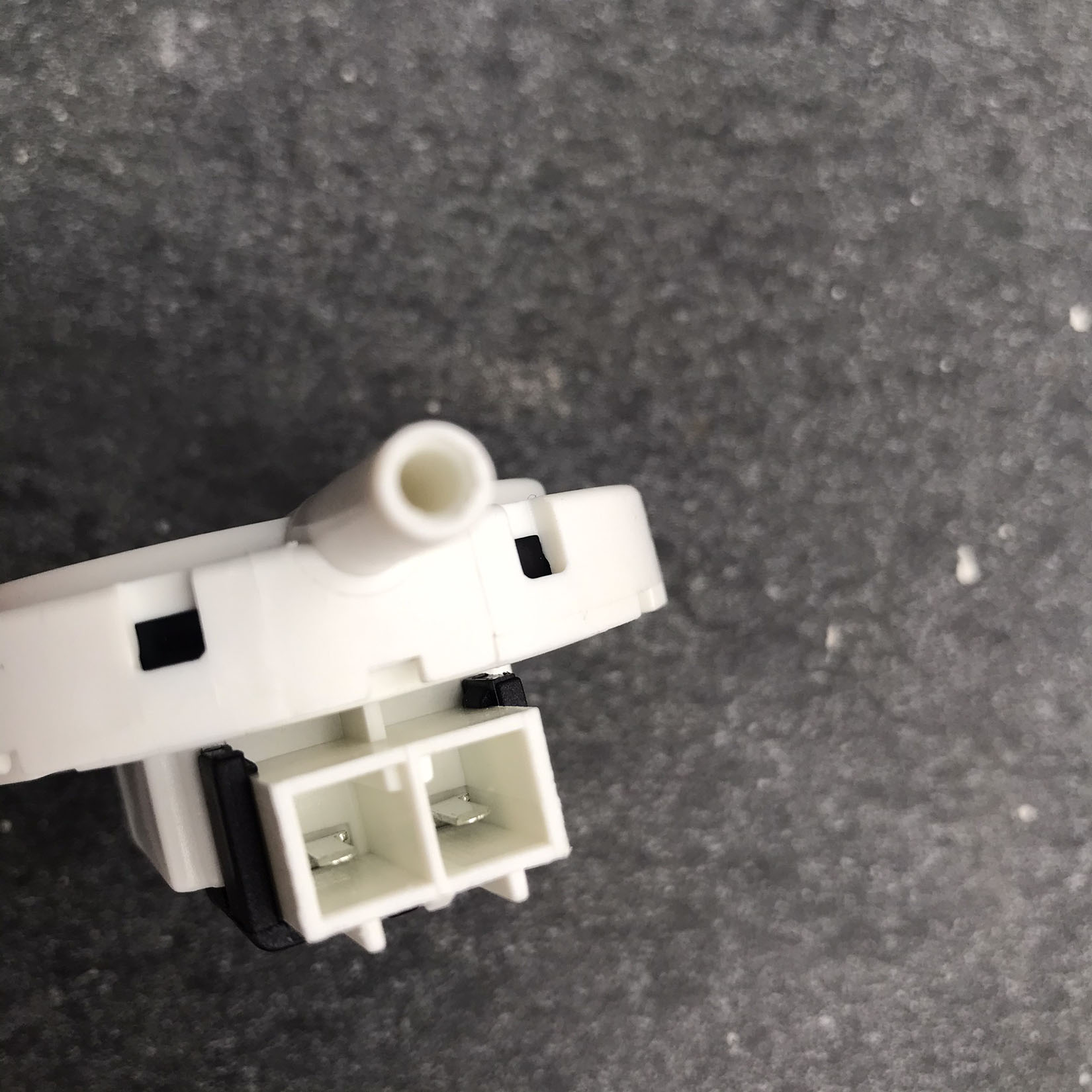 Van Áp Lực Sanyo 59C