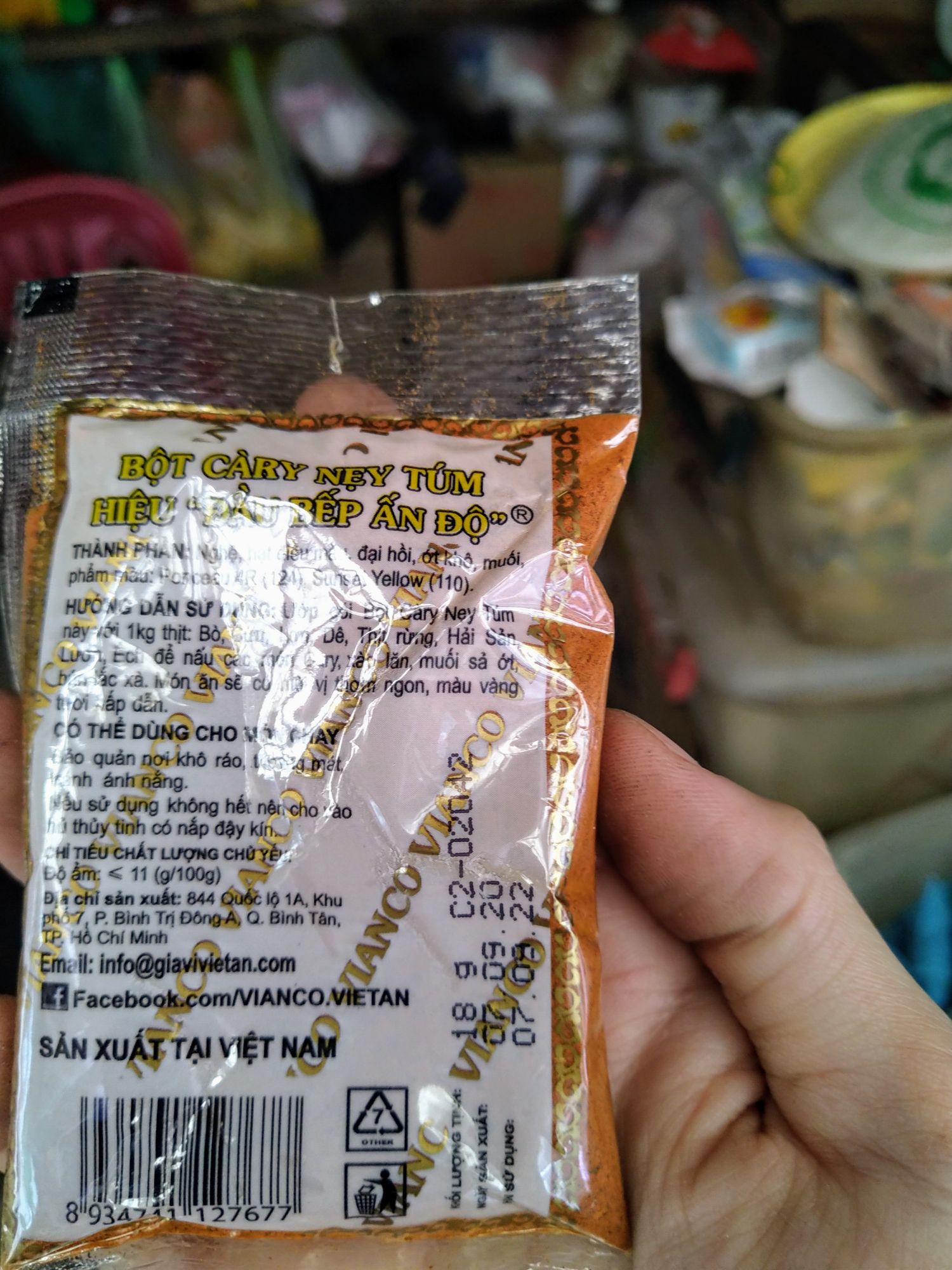 Bột cà ri Ông già Ấn Độ Vianco 11g