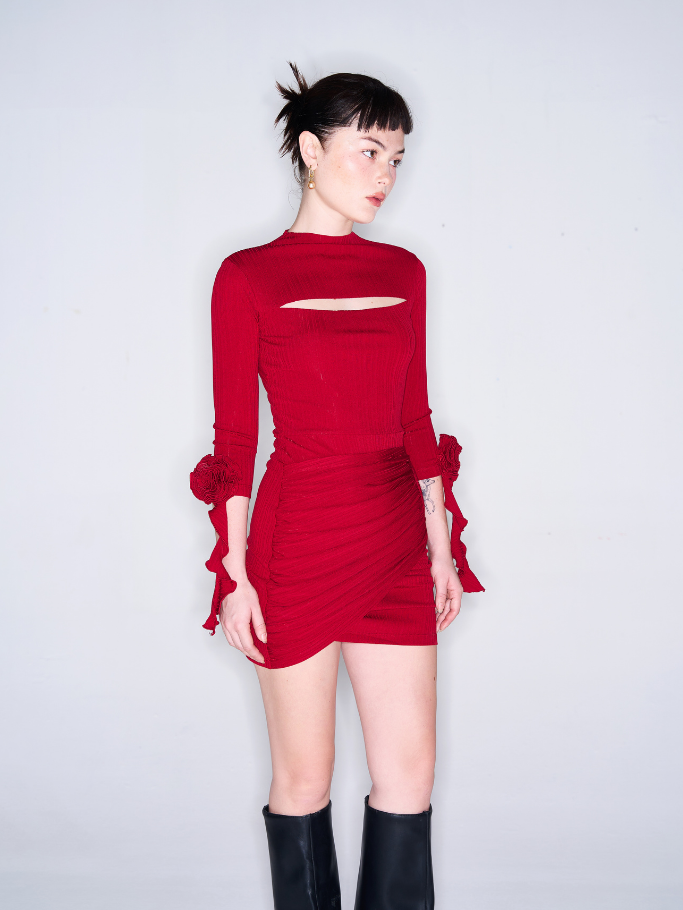 COCO SIN - Đầm Thun Gân Đỏ Đính Hoa