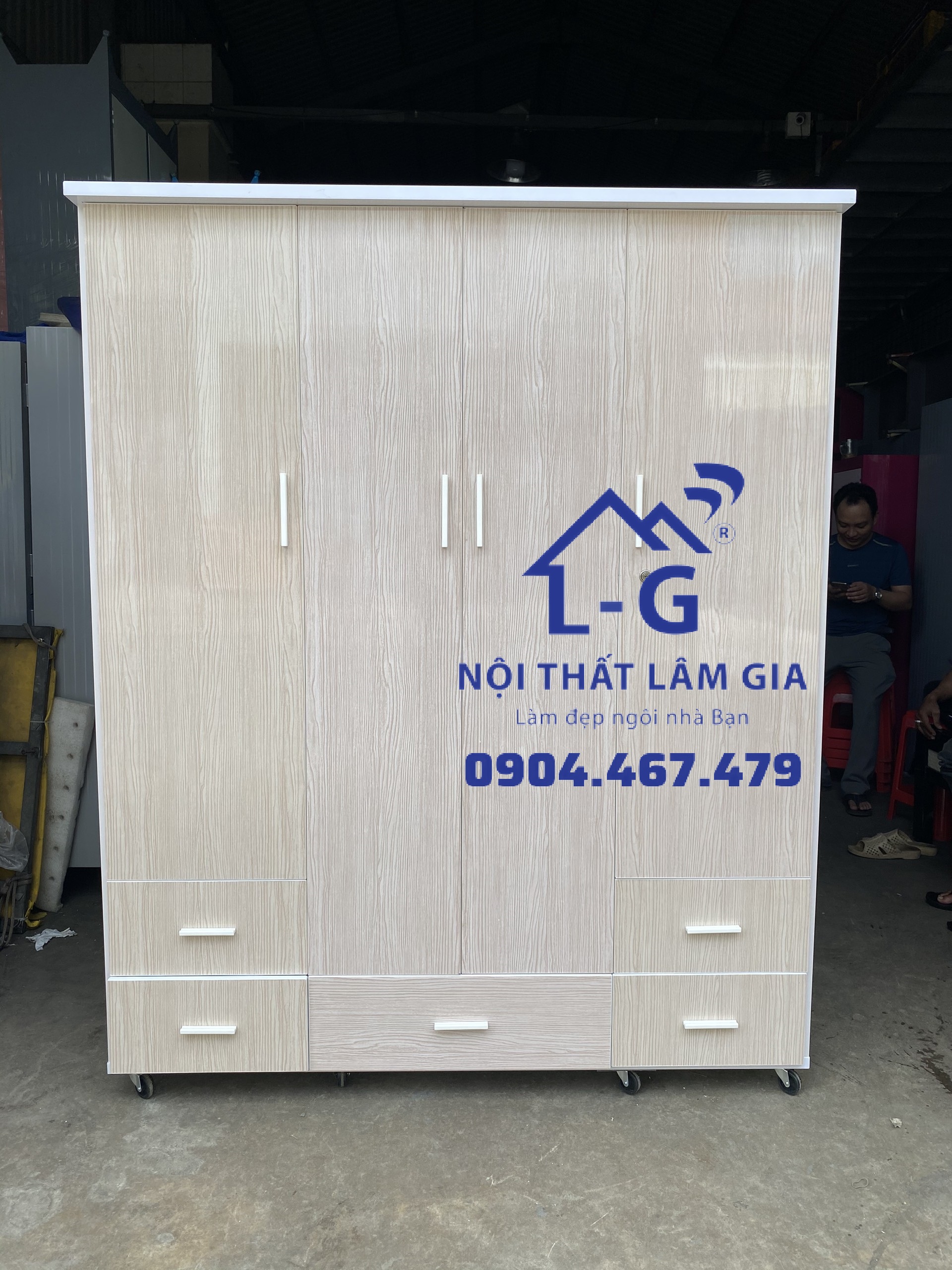 Tủ nhựa đài loan đựng quần áo có bánh xe 4 cánh 1m8x1m6x45cm màu kem sữa