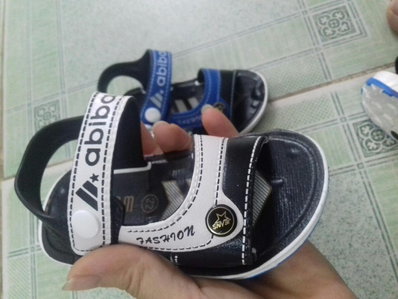 Sandal Giày dép bé trai 65k