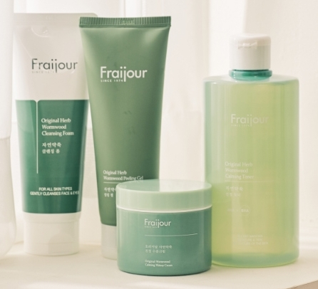 Sữa rửa mặt thảo mộc Fraijour 150ml