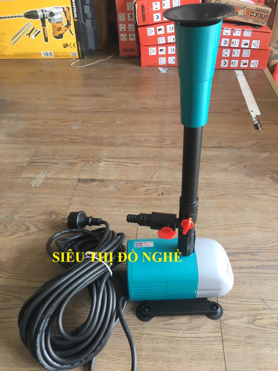 Máy bơm đài phun nước 50W TOTAL TWPM501