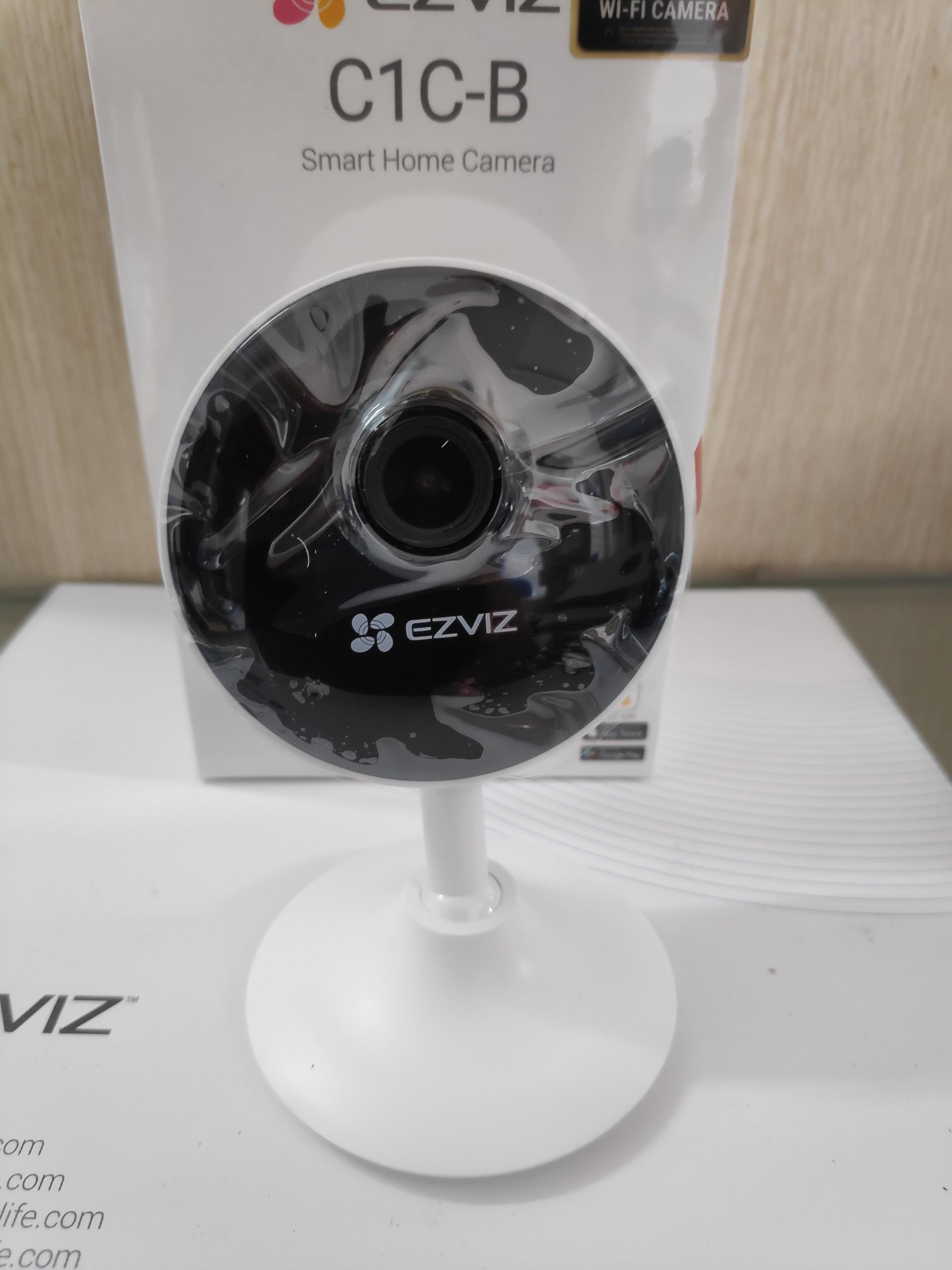 Camera wifi  góc rộng 2mp Ezviz C1C