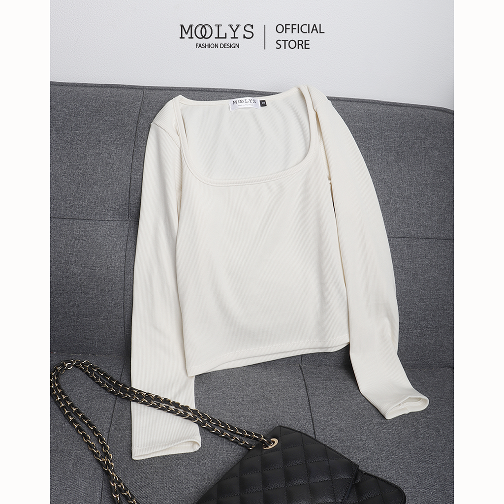 Áo crop top MOOLYS basic, cổ vuông, dài tay MC013