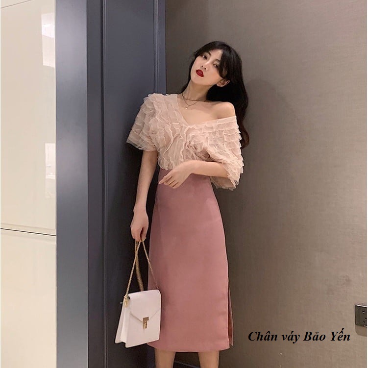 Chân váy midi suông màu hồng phấn xẻ sườn