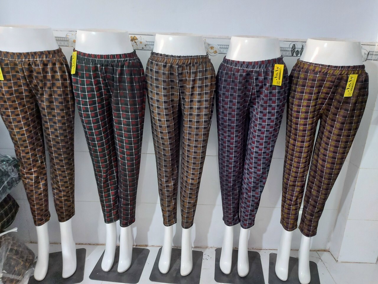 combo 3 quần 100k ,sọc karro ,chất mặc cực thích