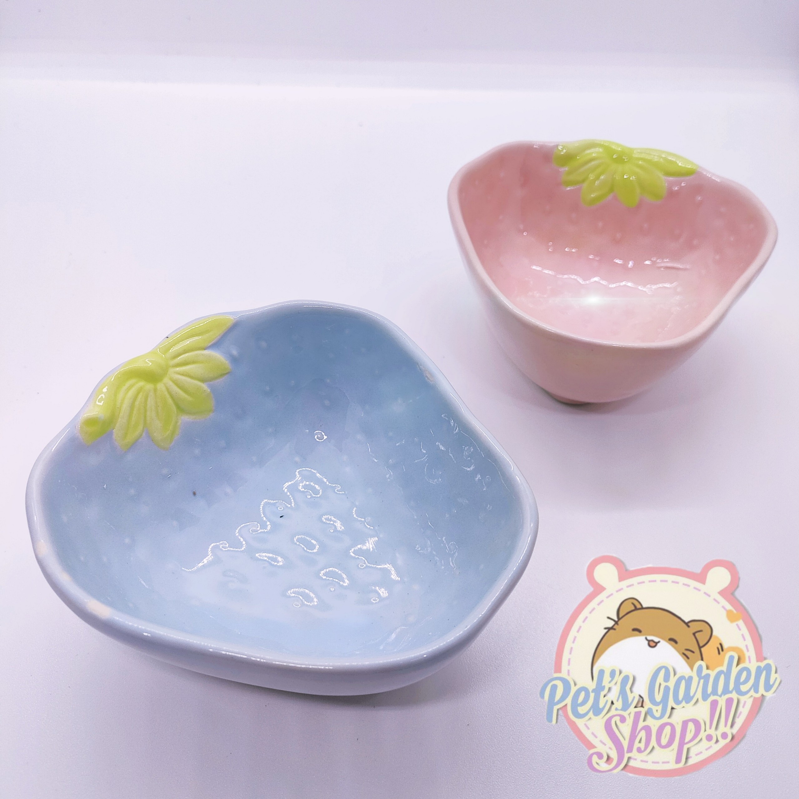 Chén quả dâu bằng sứ cho hamster, pet nhỏ