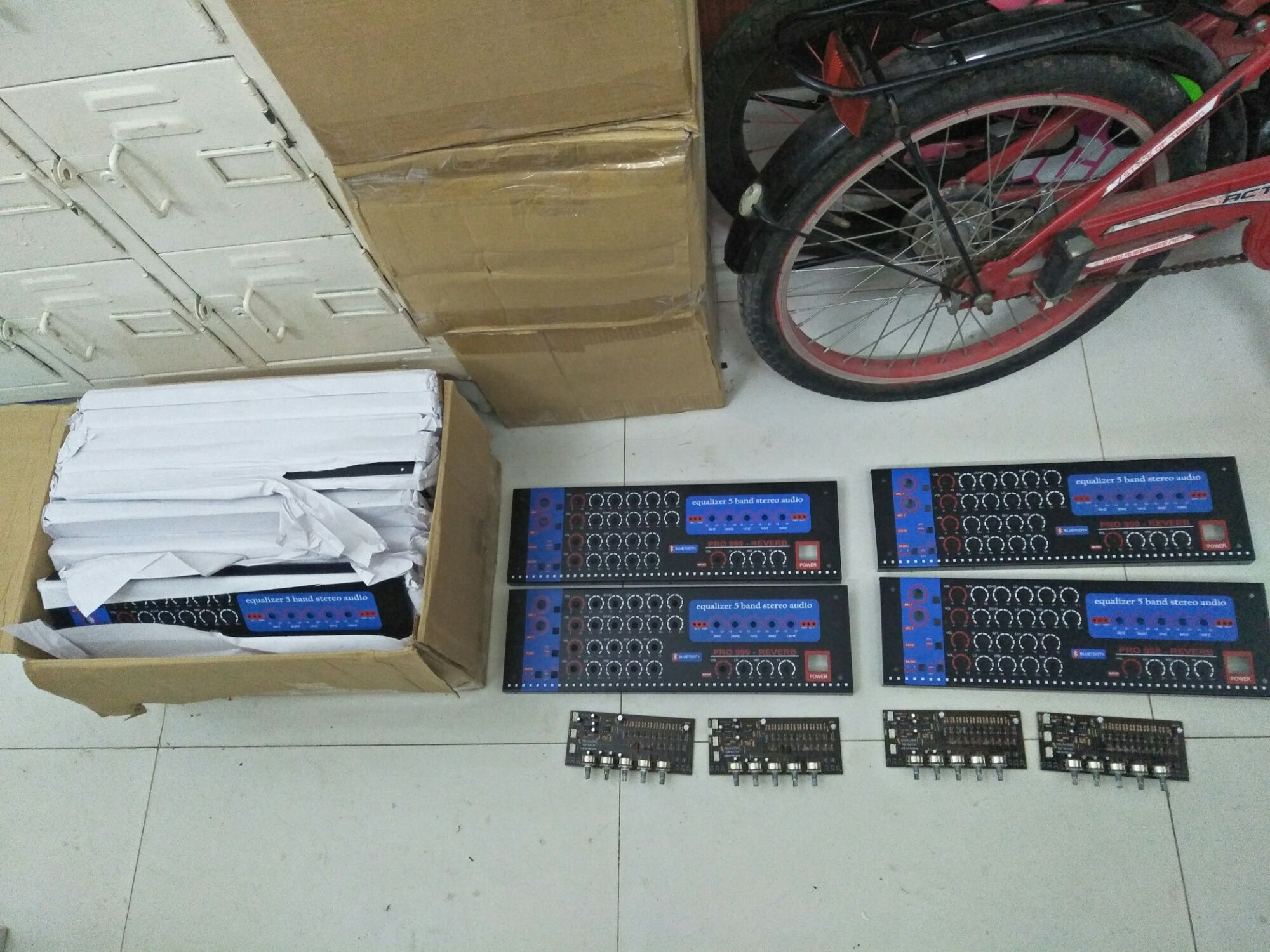 Mặt âm ly và bo chỉnh equalizer cực hay