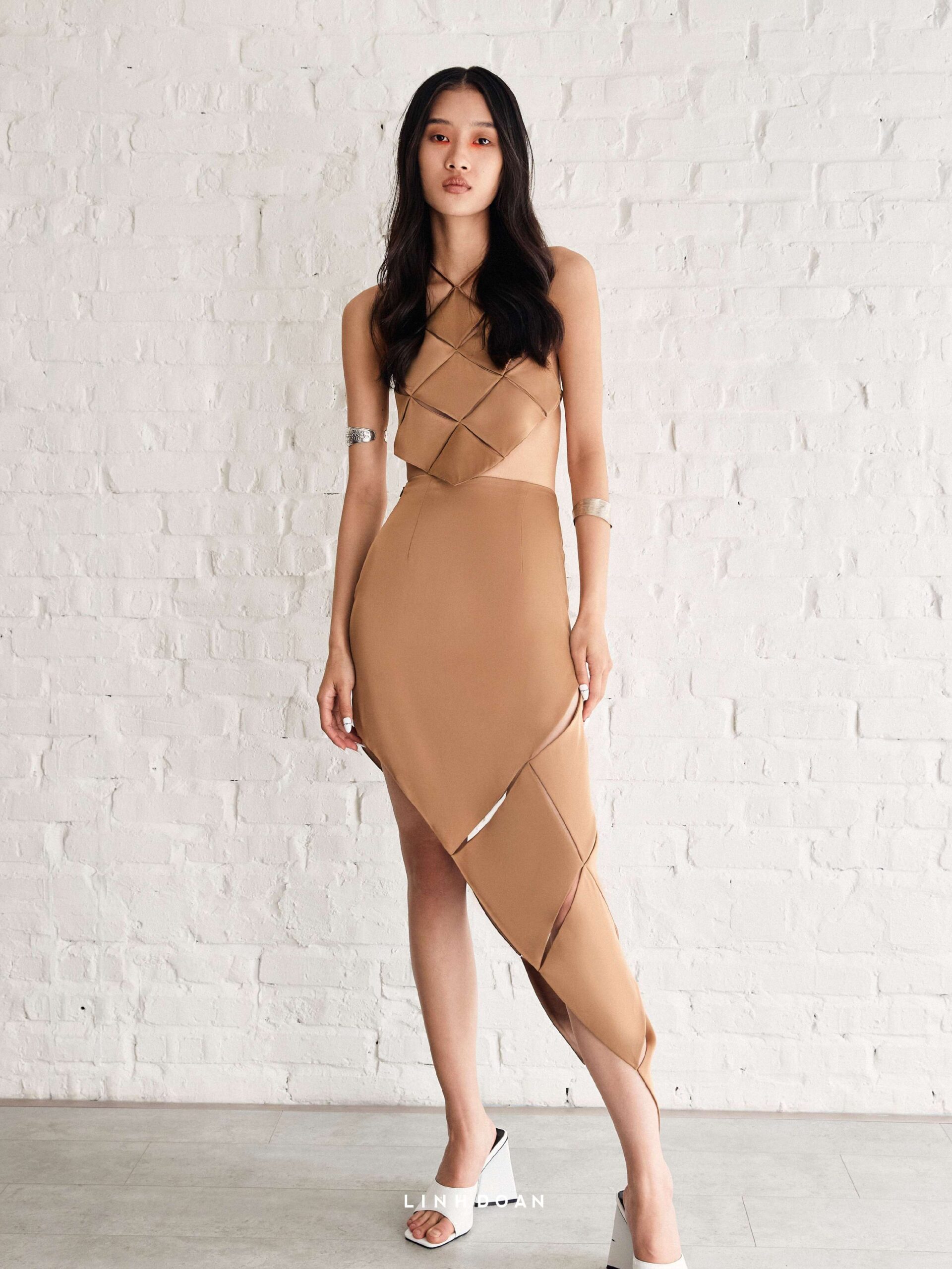 LINH DOAN | Asymetrical kite skirt
