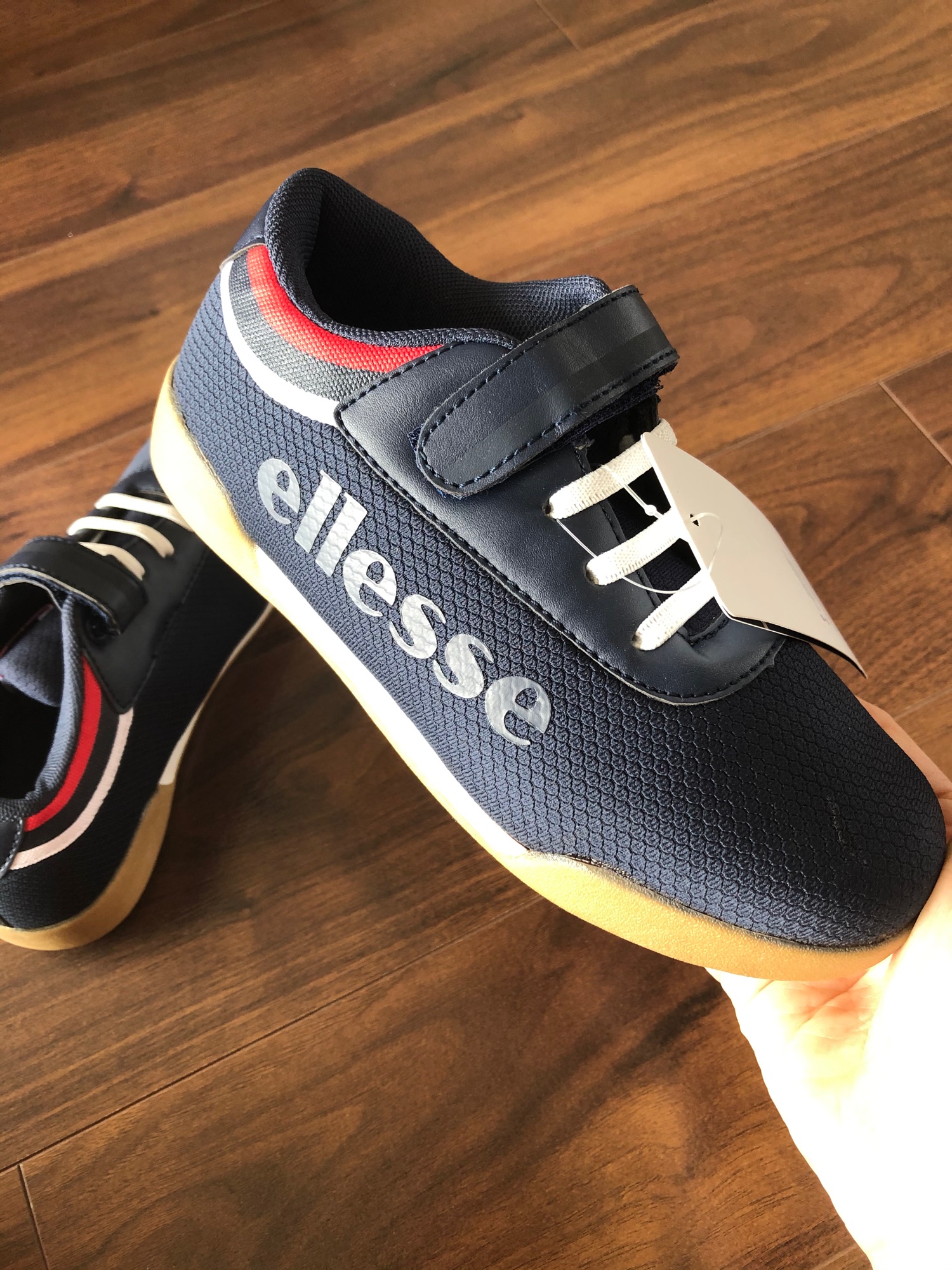 [HCM]Giầy Ellesse Bé Trai Xuất Âu Size 28-35