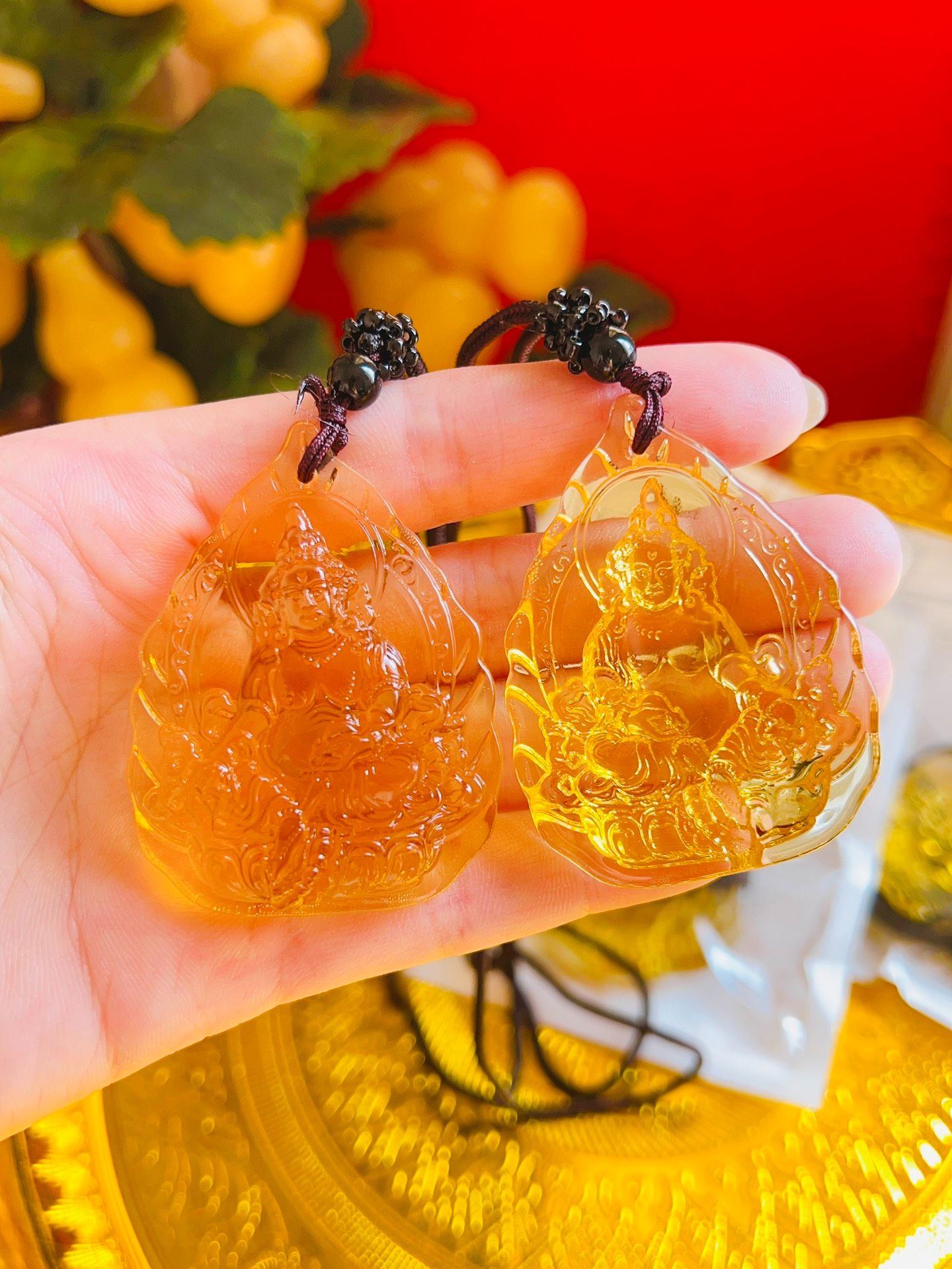 Mặt Dây Hoàng Thần Tài Resin Đá Vàng