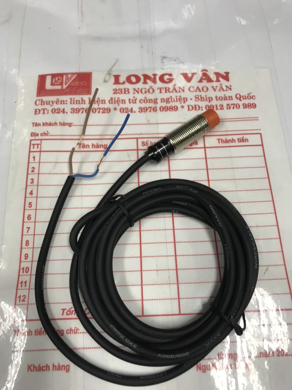 Cảm biến tiệm cận Autonics PR12-4AC 4mm NC 110-220V