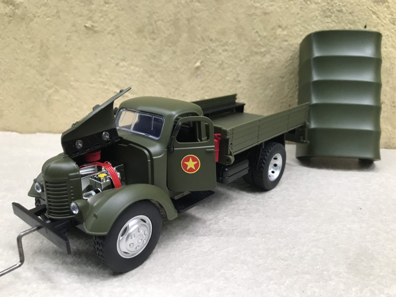 Mô hình xe Quân sự Zil 150 (CA-10) 1:32