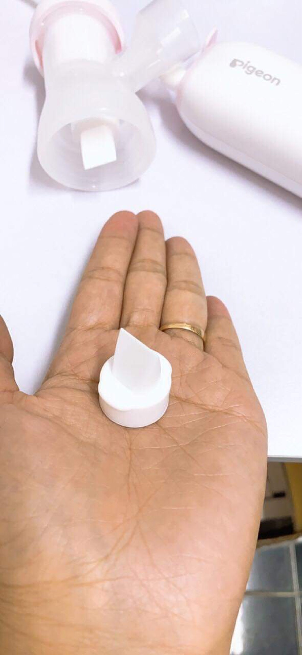 Van silicon dùng cho máy hút sữa pigeon, lansinoh.
