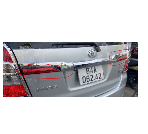 (Sỉ - Lẻ) Đèn phản quang cốp sau toyota Innova (2012-2015)