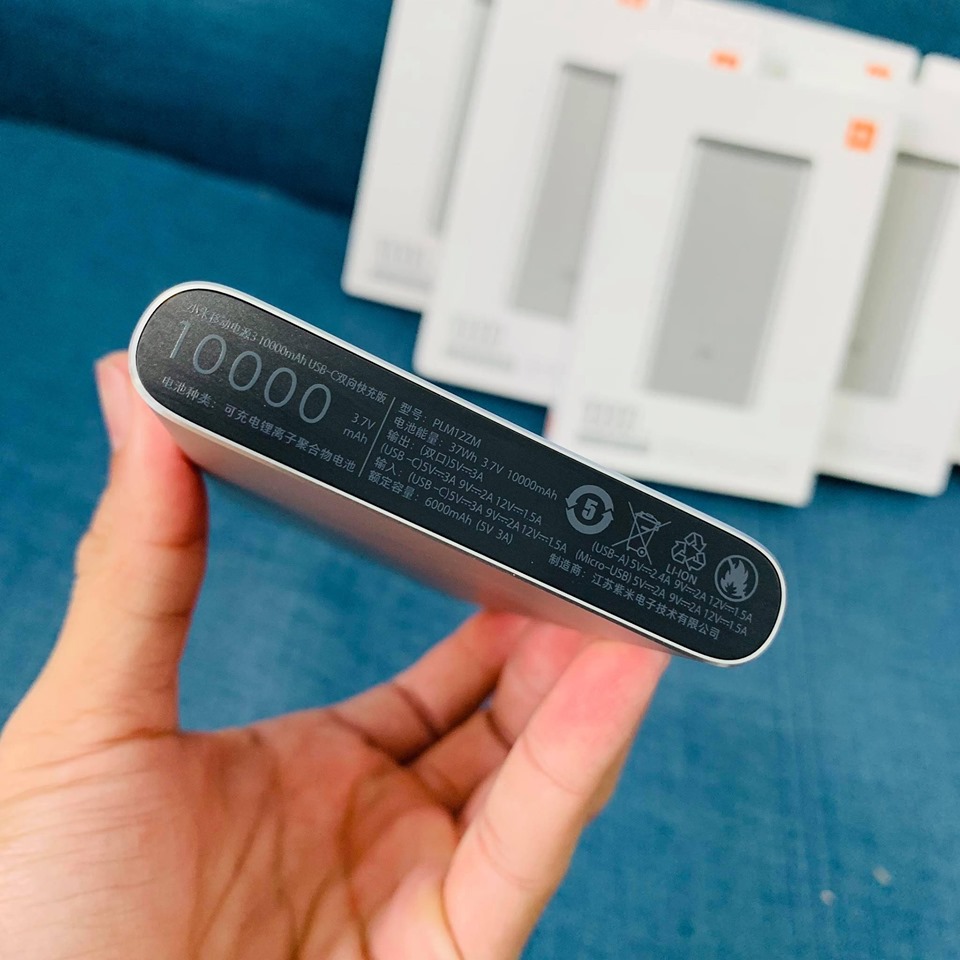 Sạc Pin dự phòng Xiaomi Gen 3 10.000 amh 18W - Sạc nhanh cổng Type-C- Thiết Kế Tinh Tế, vỏ kim loại sang trọng, Cổng sạc vào Micro USB & USB-C, chuẩn QC3.0 - Nhỏ Gọn - Bền Bỉ Tiện Lợi - Bảo Hành 12 Tháng.