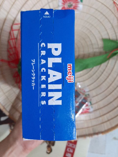 Bánh Quy Meiji Plain Crackers 104G(  Dành Cho Người Ăn Kiêng)