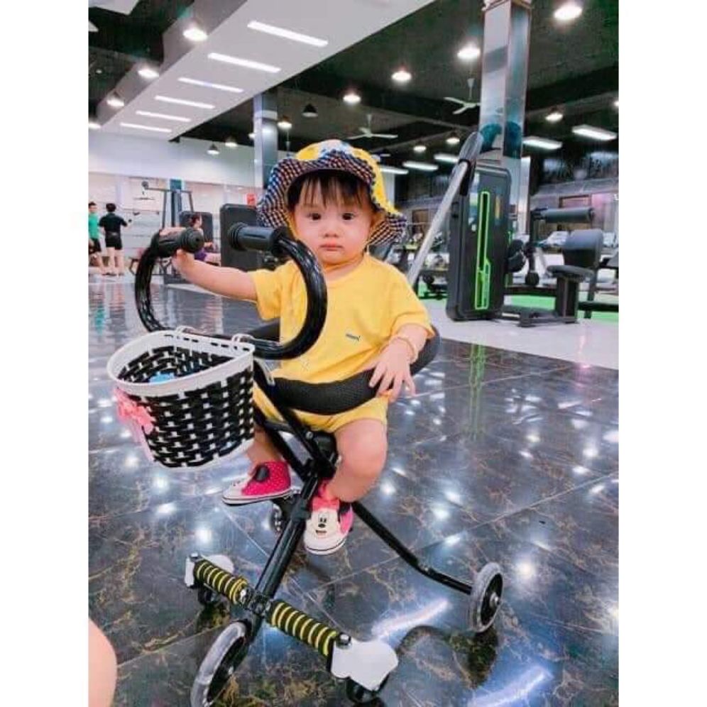 XE ĐẨY 5 BÁNH GẤP GỌN