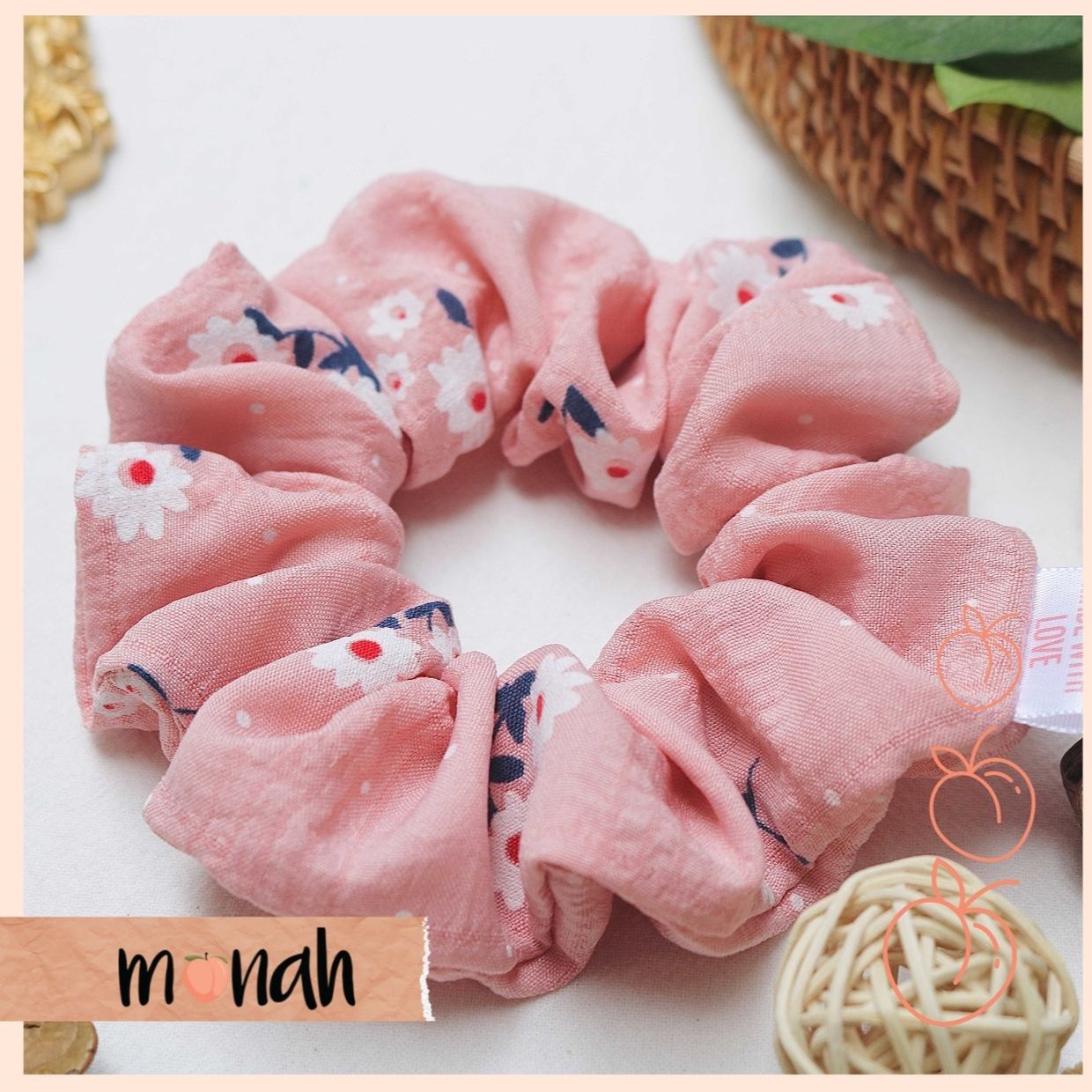 [HCM]Dây cột tóc buộc tóc scrunchie hồng nude phối hoa trắng nữ tính thanh lịch