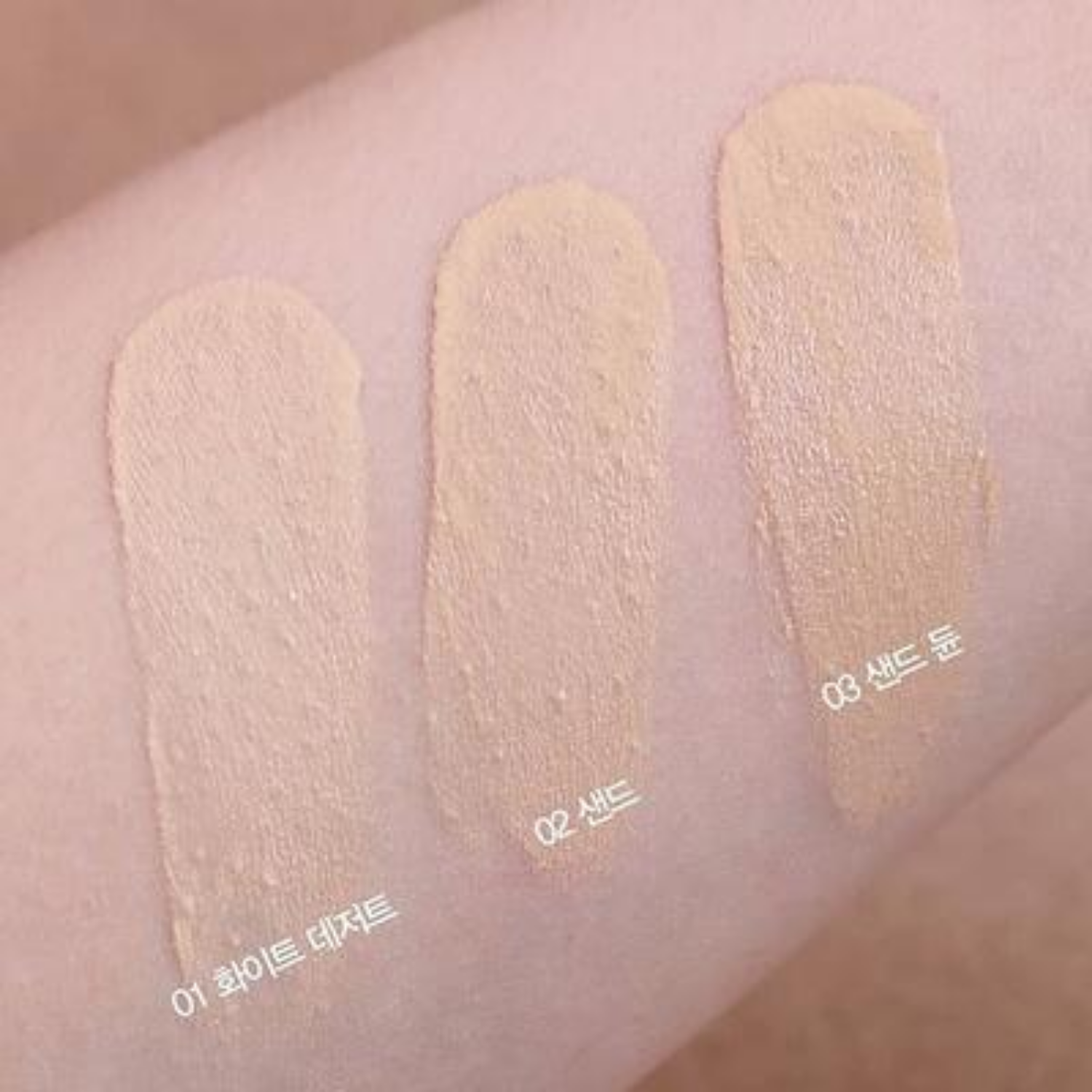 Phấn Nước Huxley Moist Cushion Own Attitude Mini 4g