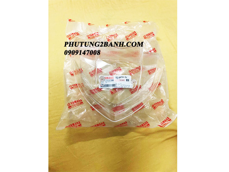 [HCM]Chụp kính đèn sau xe Ultimo