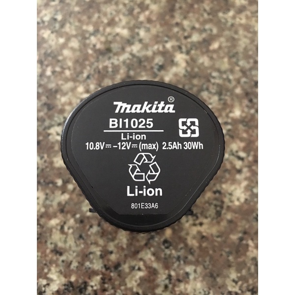 Pin Makita 10.8v 2.5ah nhận sạc hãng