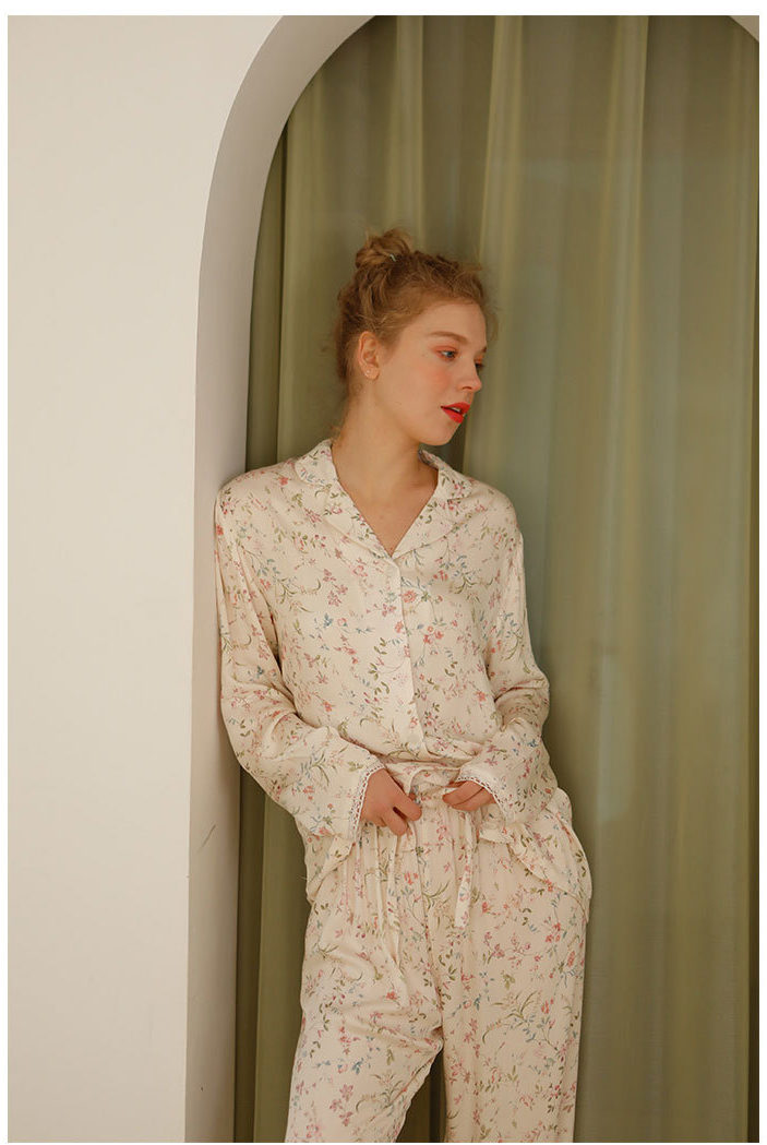 Bộ Pyjama Hoa Tay Dài Vải Lụa Đồ Ngủ Mặc Nhà After Bath PJ044