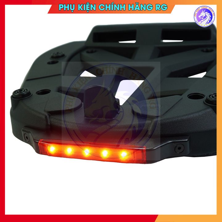 Đế Gắn Thùng Givi M70MN-s Có Đèn led Stop