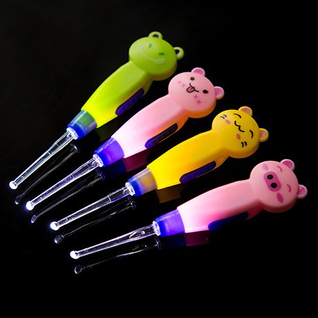 [HCM]Dụng cụ lấy ráy tai có đèn phát sáng siêu cute