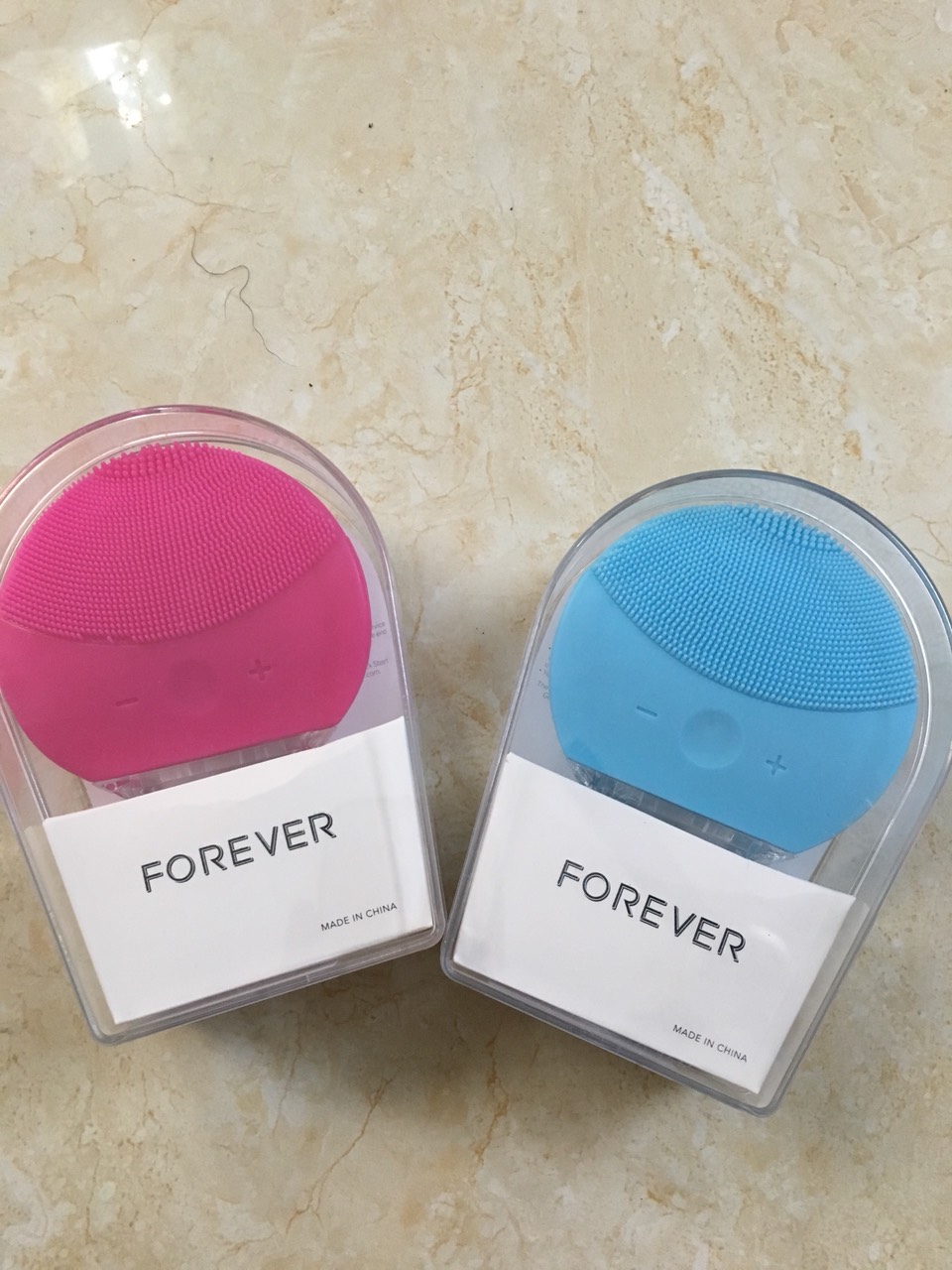 Máy rửa mặt Forever Lina mini Máy rửa mặt kèm massage làm sạch sâu hiệu quả